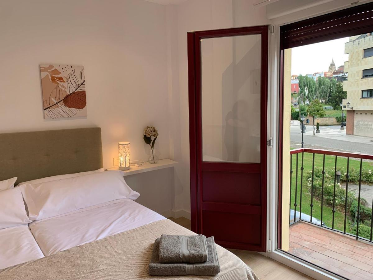 Apartamentos Santullano 1 Oviede Extérieur photo